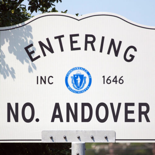 North Andover entering sign.